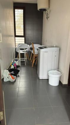 Vende-se Belíssima Moradia T3 No tchumene 1 Dentro da Cancela