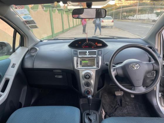 TOYOTA | VITZ | 2007 | AUTOMÁTICO | 1.3