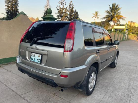 Nissan xtrail