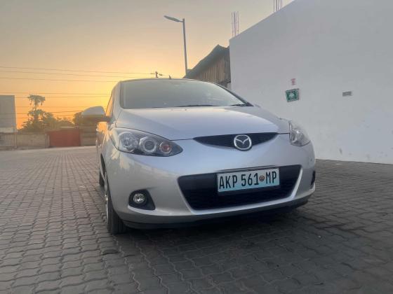 acaba de chegar Mazda demio