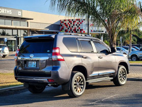Toyota landcruiser prado