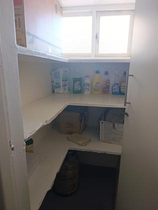 Vende-se Apartamento T3 remodelado no 10° andar c/ elevador* 
Quartos amplos, sala ampla, cozinha moderna