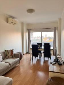 arrendo apartamento T1 mobilado na polana