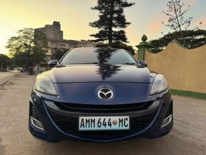 Mazda axela sport