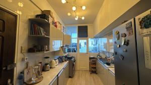 Vende-se Apartamento T3 prédio da Antiga TVM