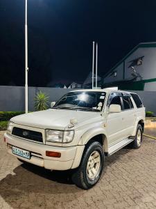 TOYOTA SURF 2.7 4X4