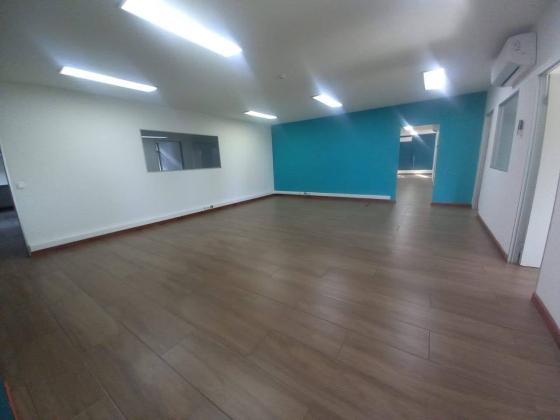 Escritório no Polana Shopping