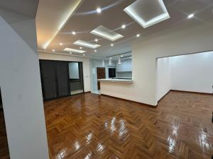 Vende-se este belo apartamento, tipo3 no bairro de laulane