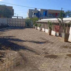 Vende-se propriedade para investimento, no bairro da costa do sol Aqua Park