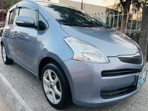 Toyota Ractis novo aproveita