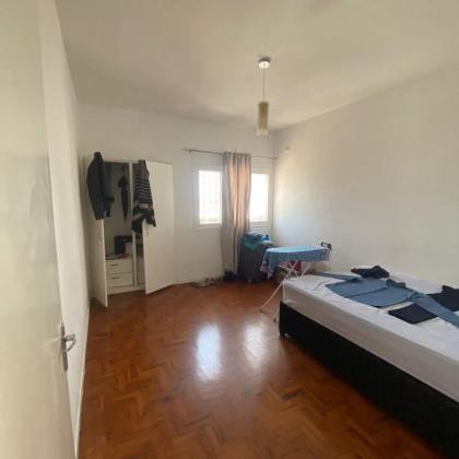 ARRENDA SE NA POLANA APARTAMENTO T3