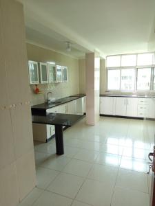 Arrendamento excelente apartamento na Coop T3
