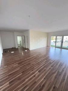 Vende-se Apartamento T3 – Costa do Sol, Condomínio 4Life