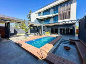 📍VENDO BELISSIMA MORADIA T6 NO BELO HORIZONTE