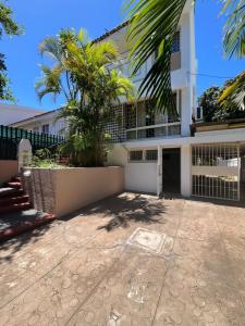 VENDO MORADIA T4 DUPLEX