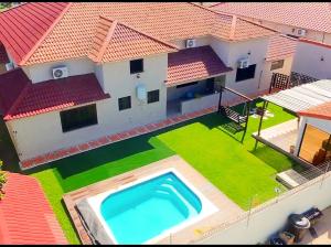 Vende-se Casa Tipo 3 na Matola