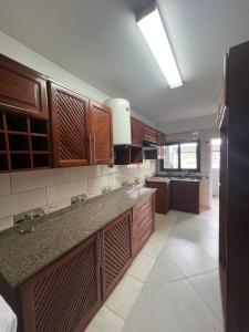 Arrenda-se Apartamento Tipo 3 no Alto Maé_Antiga Movitel