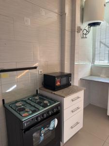 Arrenda-se Apartamento T3 1⁰ andar, moderno no bairro da polana próximo aos exames médicos