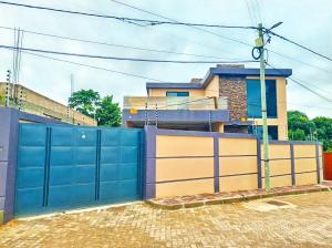 Arrenda-se Casa Tipo 4 na Matola