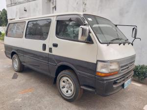 TOYOTA HIACE (Motor 5L)