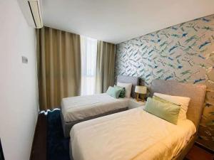 Luxuoso Apartamento T3 no Condomínio JAT