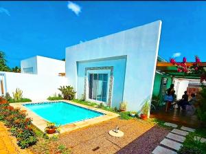 Vende-se Casa Tipo 2 no Fomento