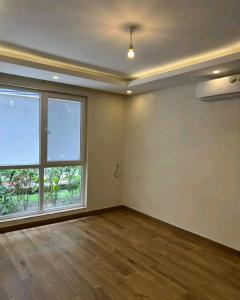 Arrenda-se Excelente Apartamento T3 no Condomínio  Valentina Jardim, Av. Frederich Angels