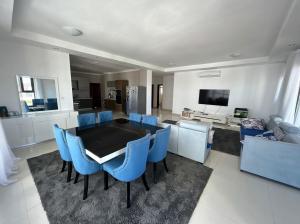 ARRENDA-SE APARTAMENTO T3 MOBILADO KARIBU