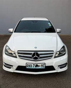 MERCEDES-BENZ C200 Sport AMG