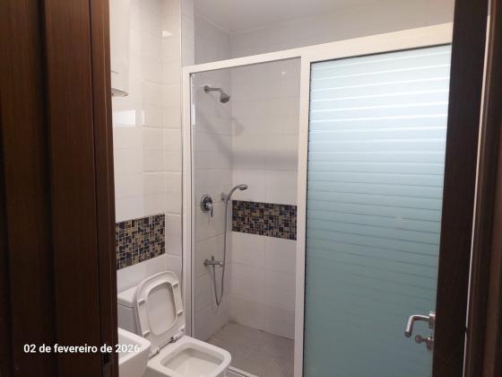 arrendo apartamento tp3 com móveis na marginal