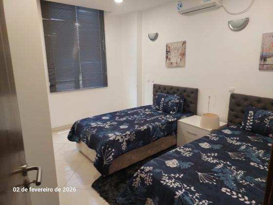 arrendo apartamento tp3 com móveis na marginal