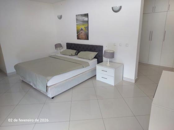 arrendo apartamento tp3 com móveis na marginal