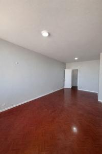 Arrenda-se ou vende-se Apartamento T2,  6⁰ andar, moderna no bairro central-Pandora