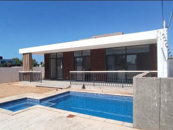Arrenda-se Moradia T2 Mapulene