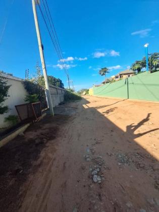Vende-se Terreno Tchumene 1 no Condomínio