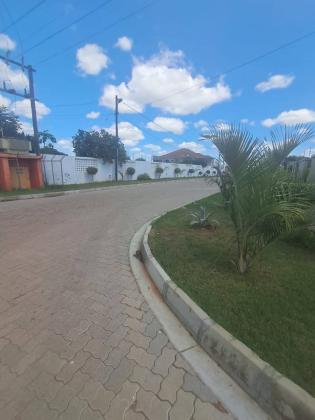 Vende-se Terreno Tchumene 1 no Condomínio
