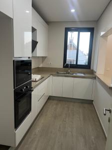 Arrendo apartamento T2 mobilado  na sommershiild