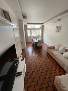 Vende-se Apartamento T3 na Polana_Proximo ao Hotel Cardoso
