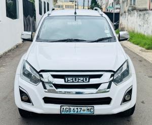 ISUZU D - TEQ