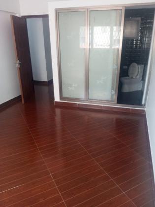 Arrendo Apartamento T3 Malhangalene 1°andar