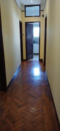 Vende-se Apartamento T3 no 2andar último rua da tchamba