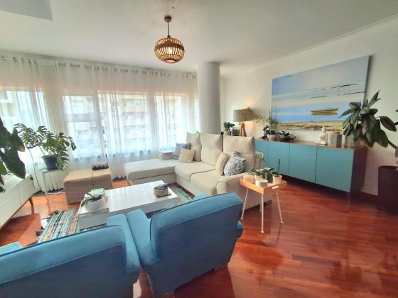 Arrendamento Apartamentos t3 mobilada luxuosa