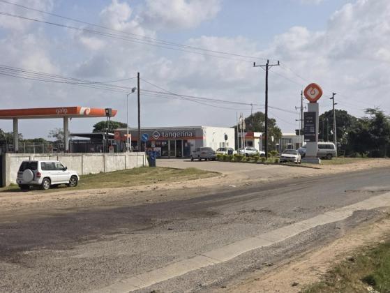 Bomba de Combustível a Venda