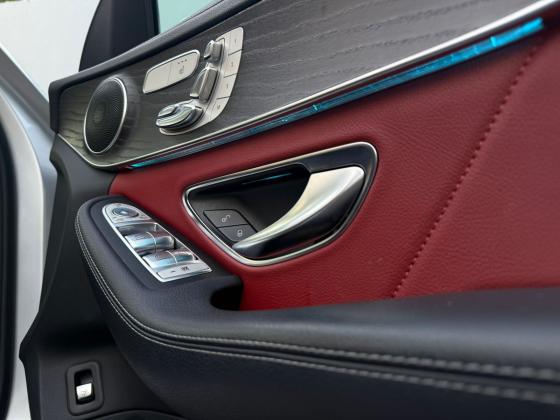 MERCEDES BENZ C220 AMG PACKAGE 2016 RÉCEM IMPORTADO (AOU***MC)