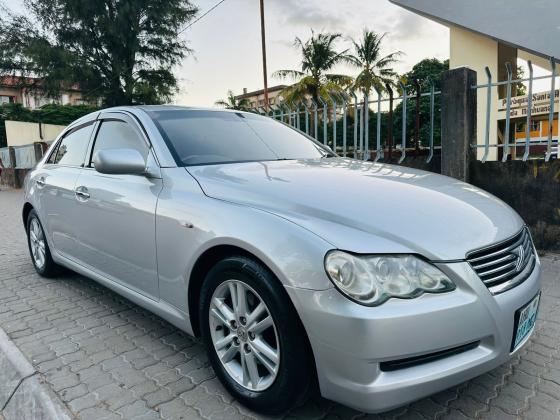 TOYOTA MARK X 2.5cc 2008