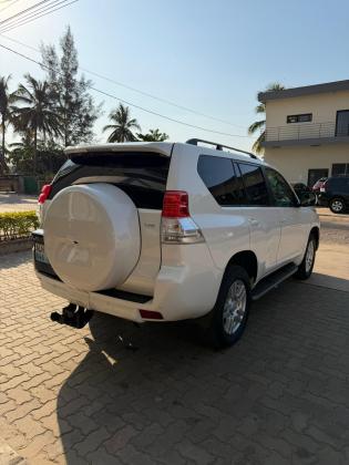 TOYOTA LAND CRUIZER PRADO VX 3.0 D4D 4X4 2011 RÉCEM IMPORTADO