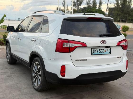 KIA SORENTO 2014 2.4cc Panorâmico (7 Lugares)