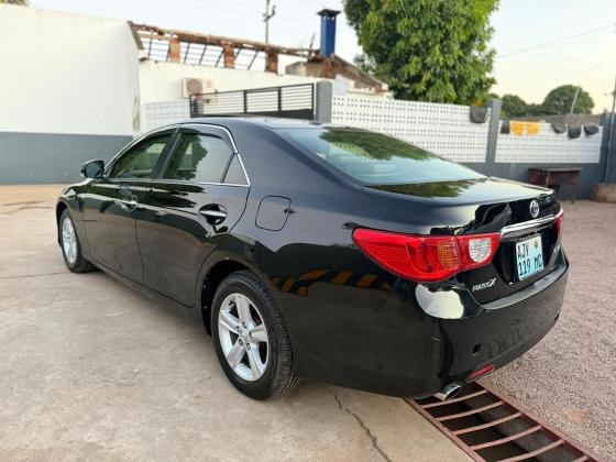 TOYOTA MARK X FULL HOUSE 2011