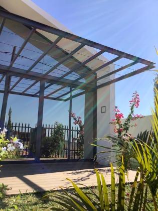 Vende-se Moradia T3 na Costa do Sol/Mapulene