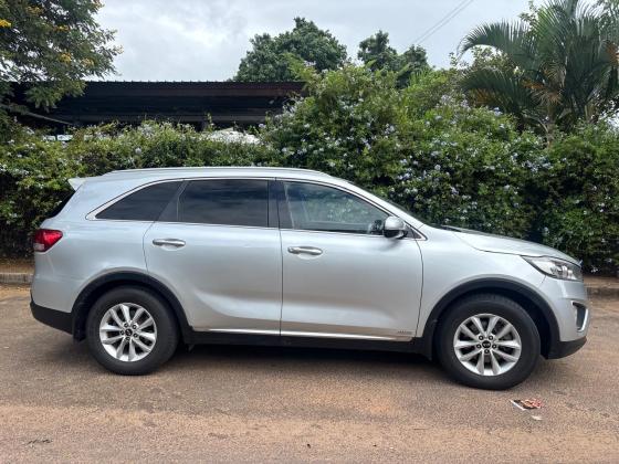 Kia Sorento 2016 4WD